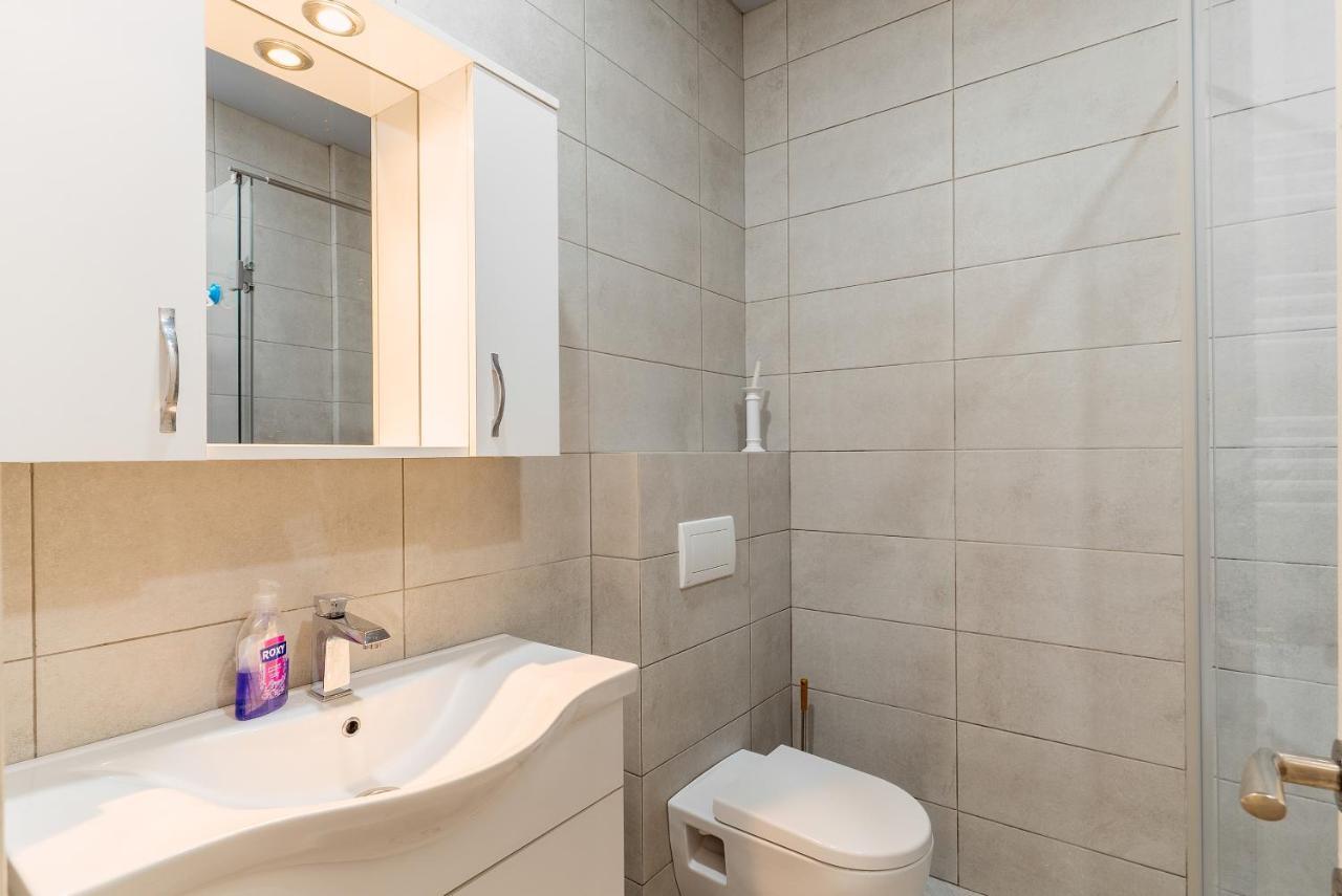 Nice Batumi Apartment Екстер'єр фото